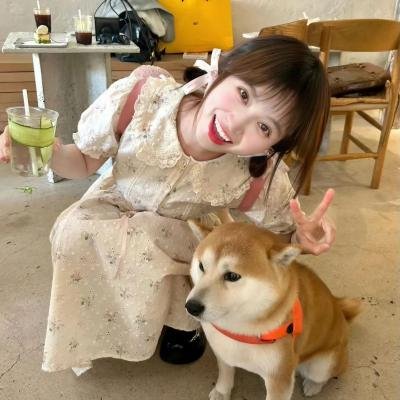 采蘑菇的夫妻
